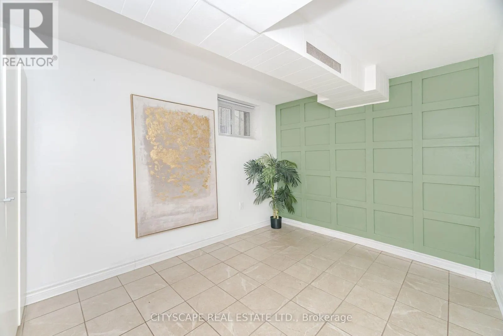 MAIN/LOWER - 791 DUFFERIN STREET