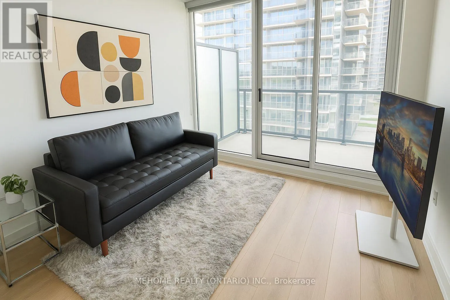 1208 - 95 MCMAHON DRIVE