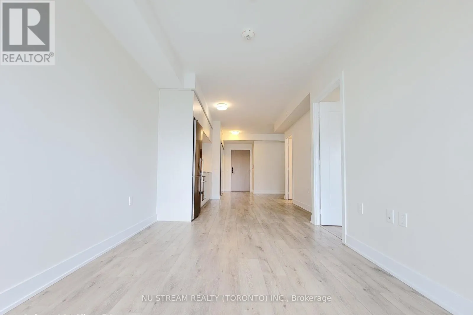 3609 - 575 BLOOR STREET E