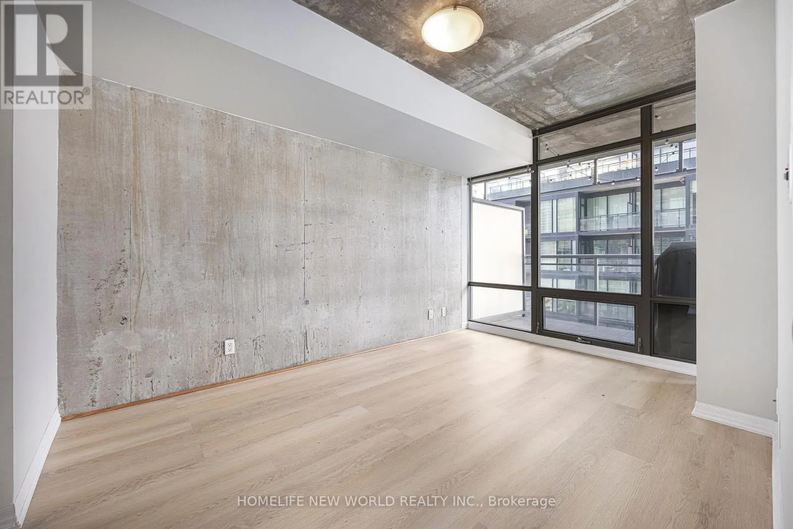 1108 - 22 WELLESLEY STREET E