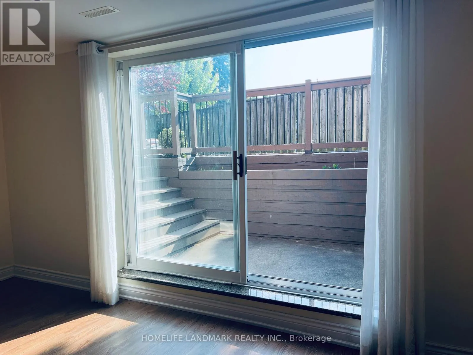12 CLARINDA DRIVE