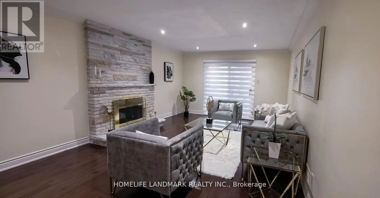 12 CLARINDA DRIVE