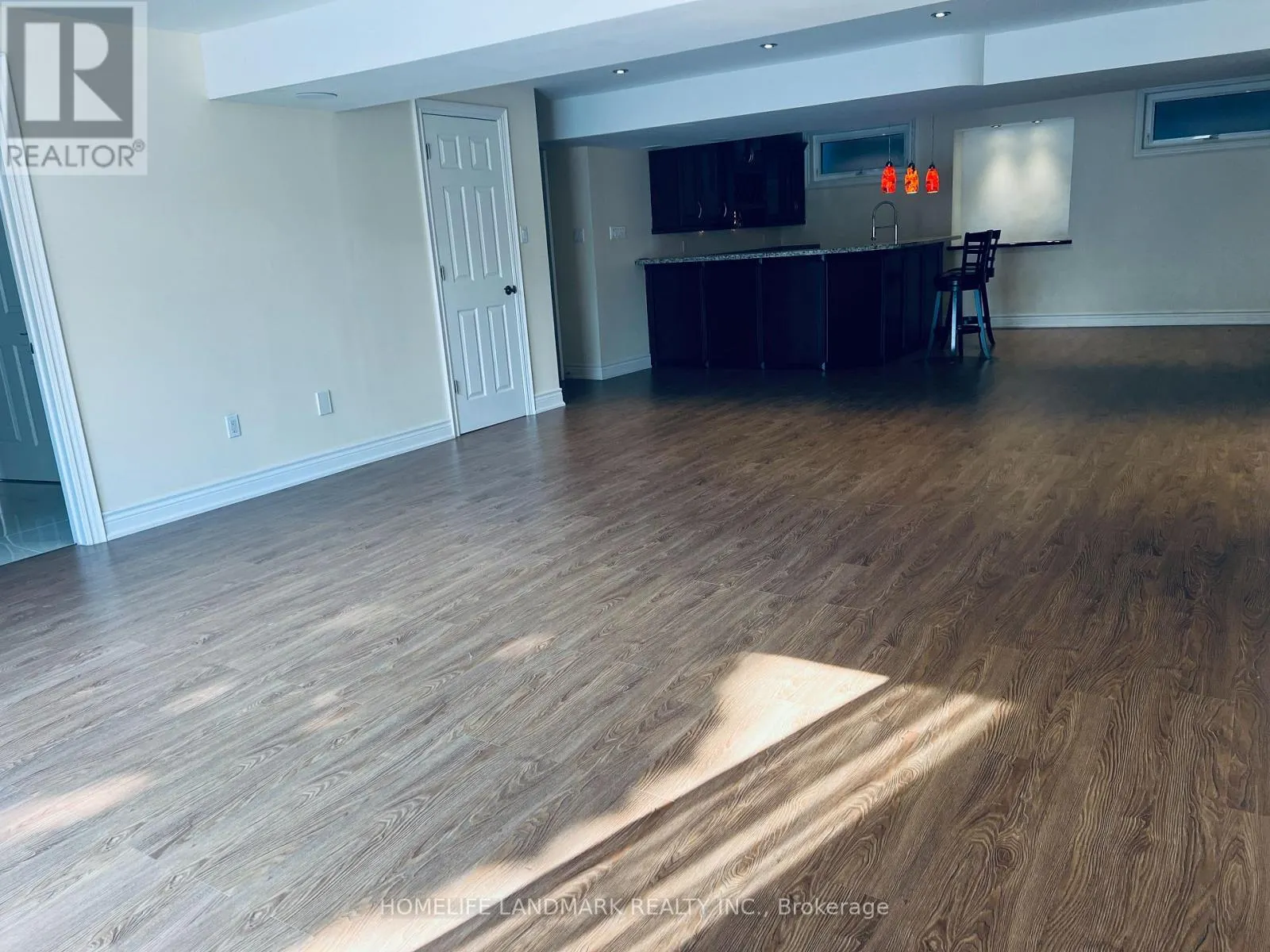 12 CLARINDA DRIVE