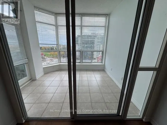 SPH23 - 600 QUEENS QUAY W