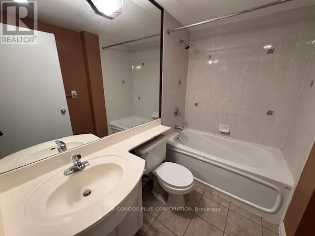 SPH23 - 600 QUEENS QUAY W