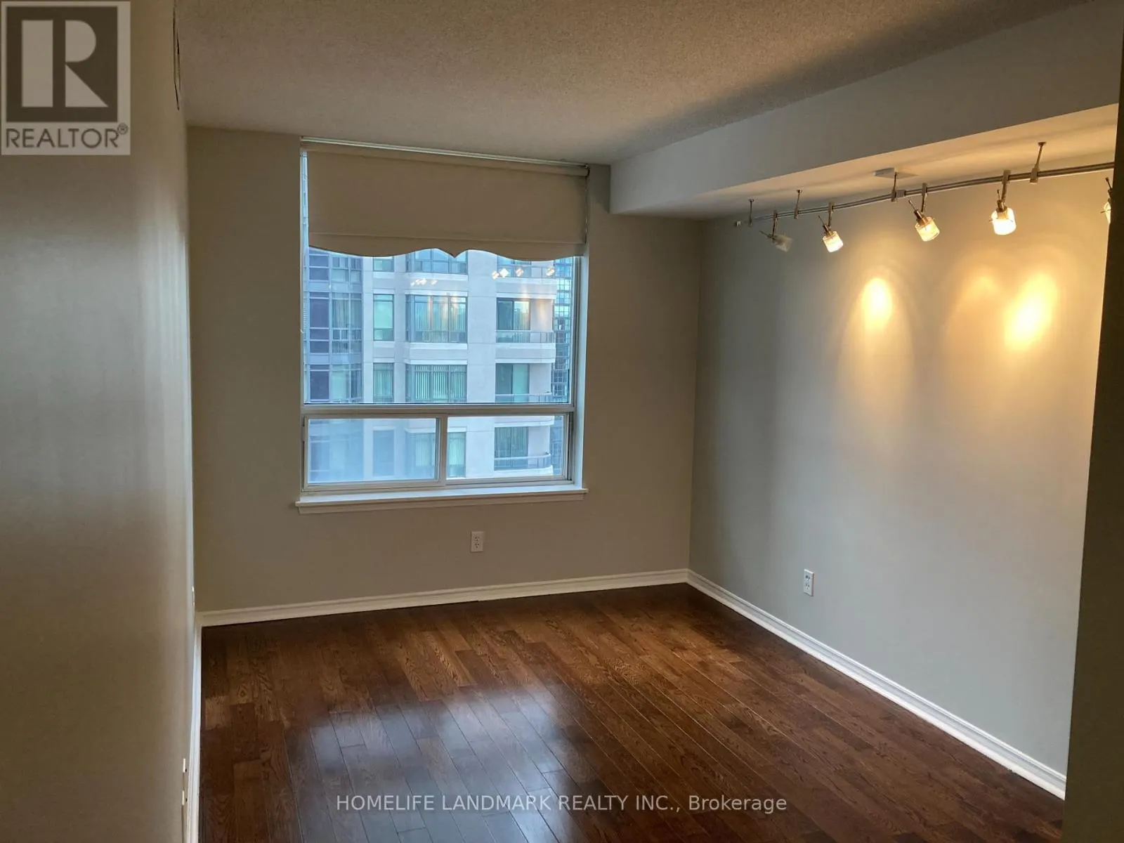 1709 - 35 EMPRESS AVENUE