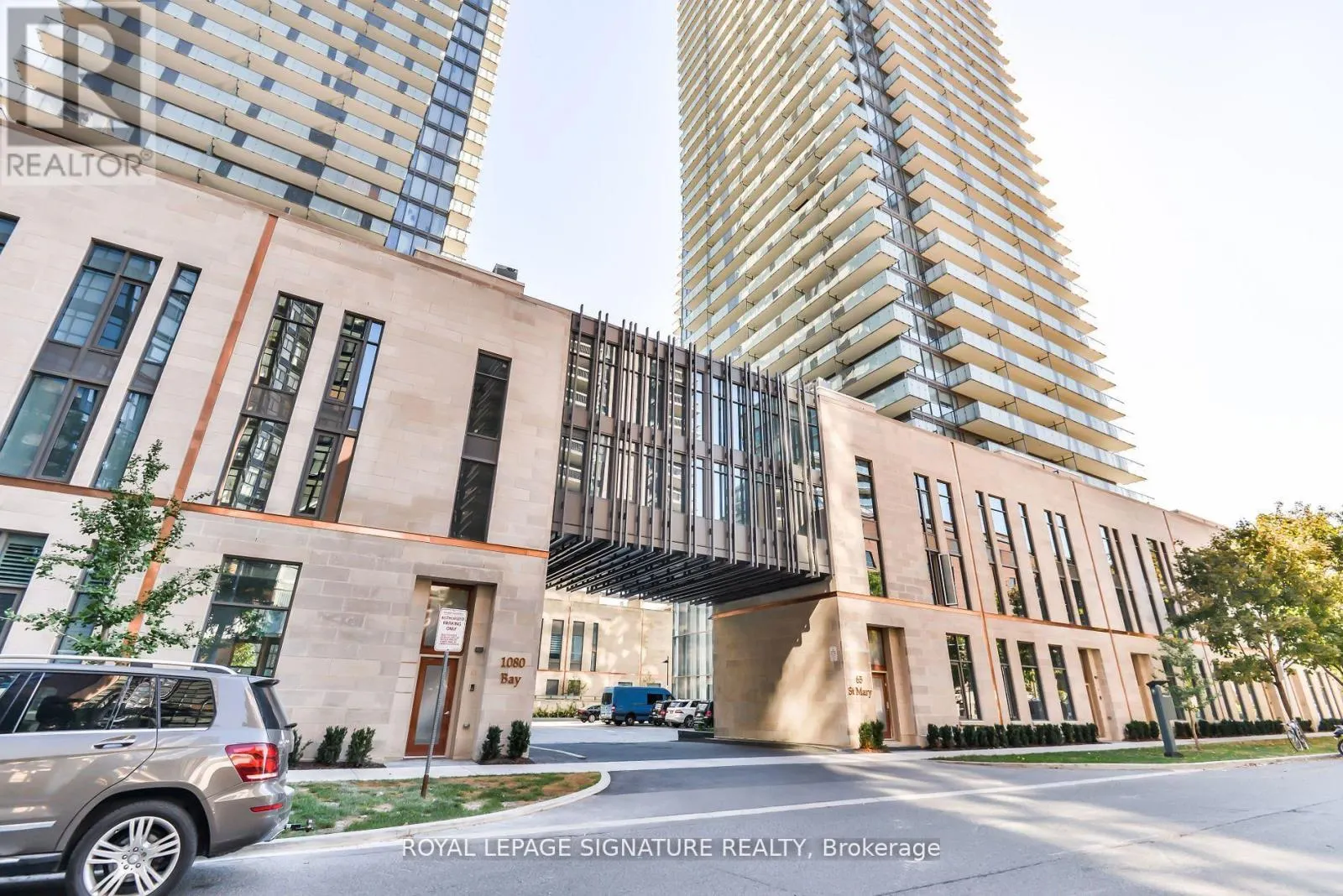 4002 - 65 ST MARY STREET