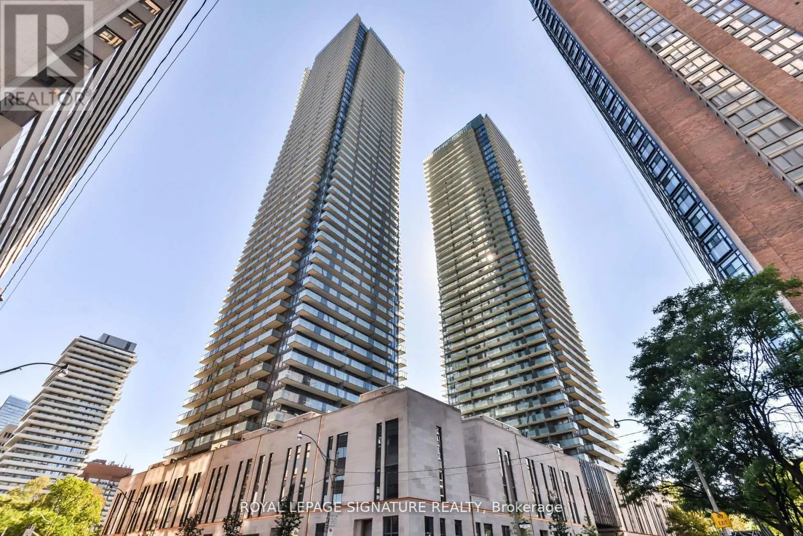 4002 - 65 ST MARY STREET