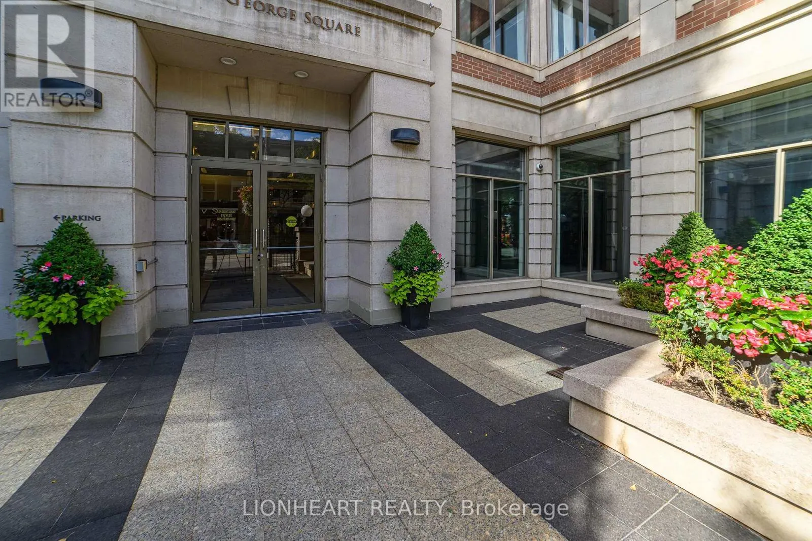 610 - 168 KING STREET