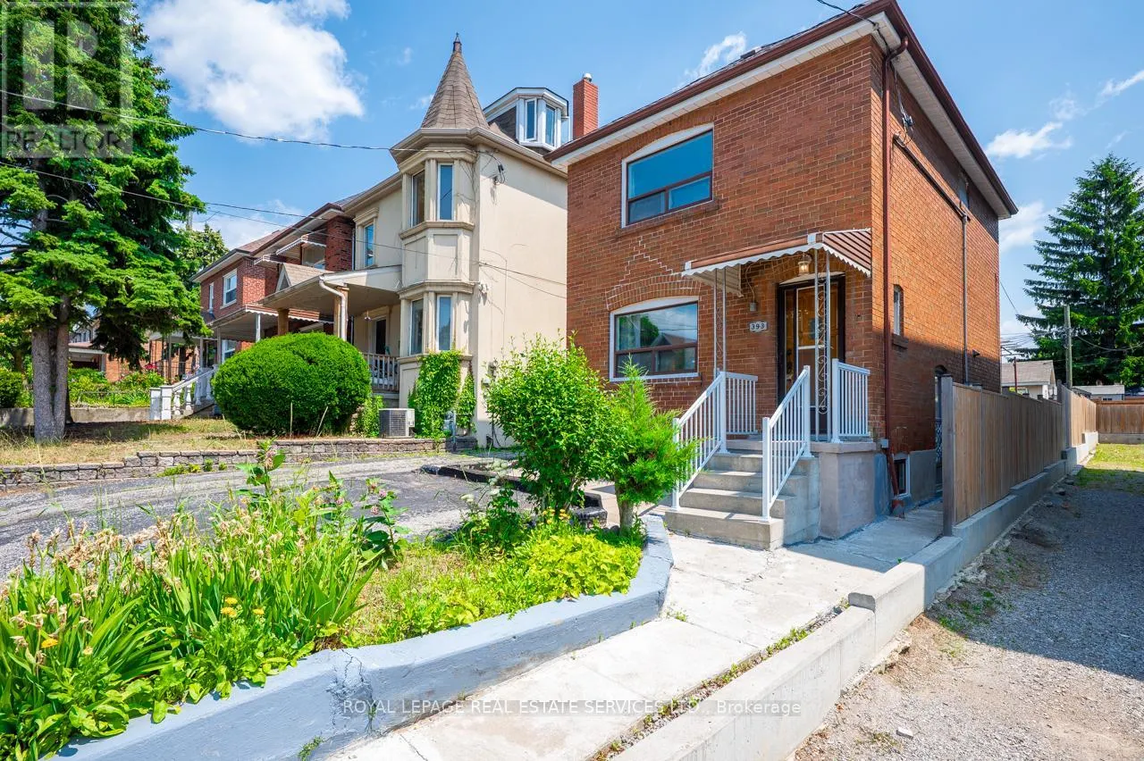 393 GLENHOLME AVENUE