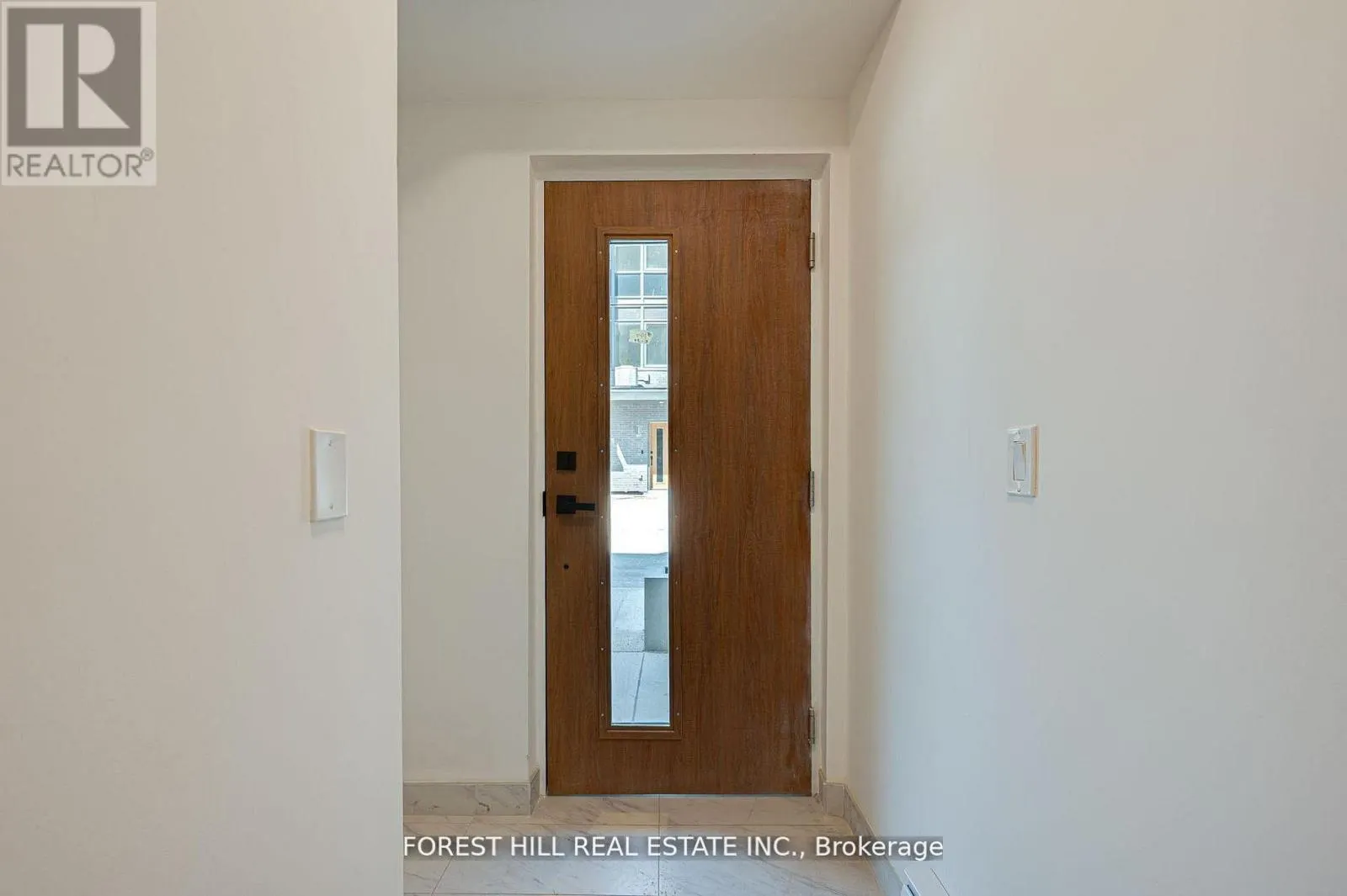 147 - 67 CURLEW DRIVE