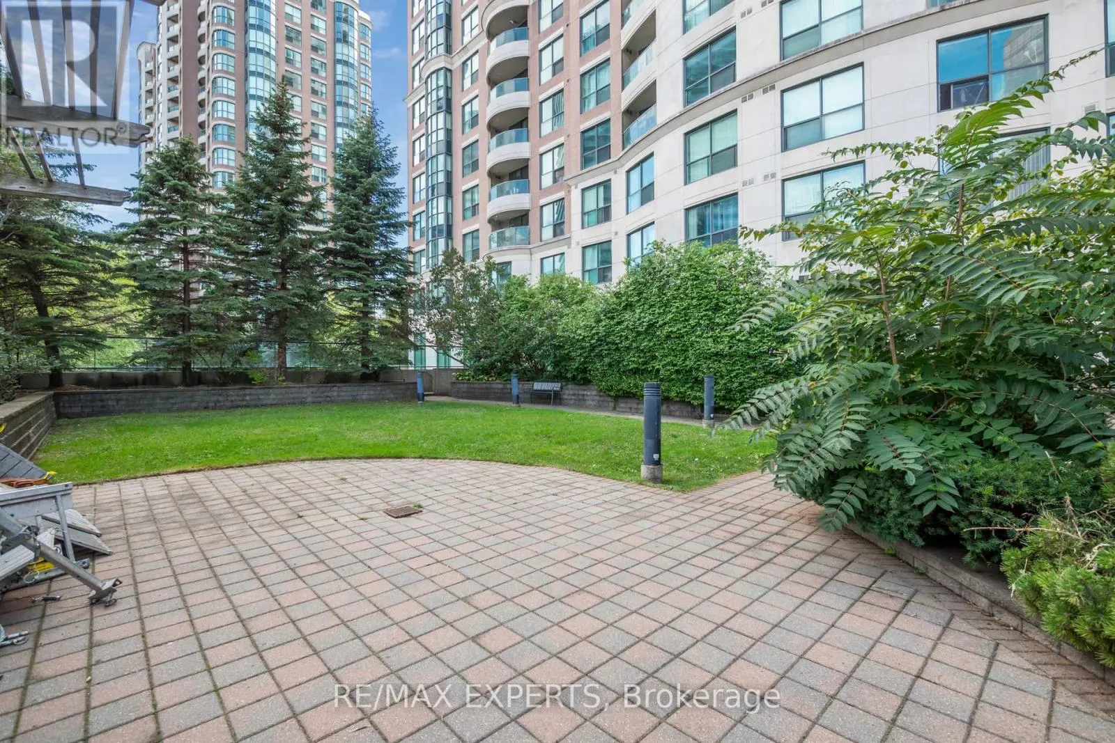 UPH-06 - 7 LORRAINE DRIVE