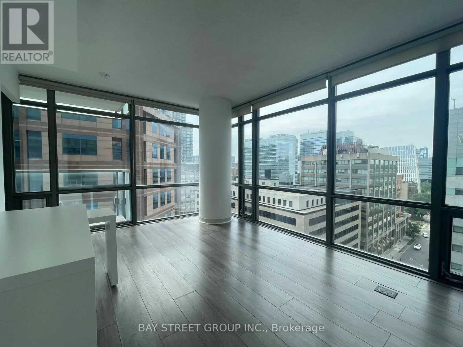1203 - 38 GRENVILLE STREET