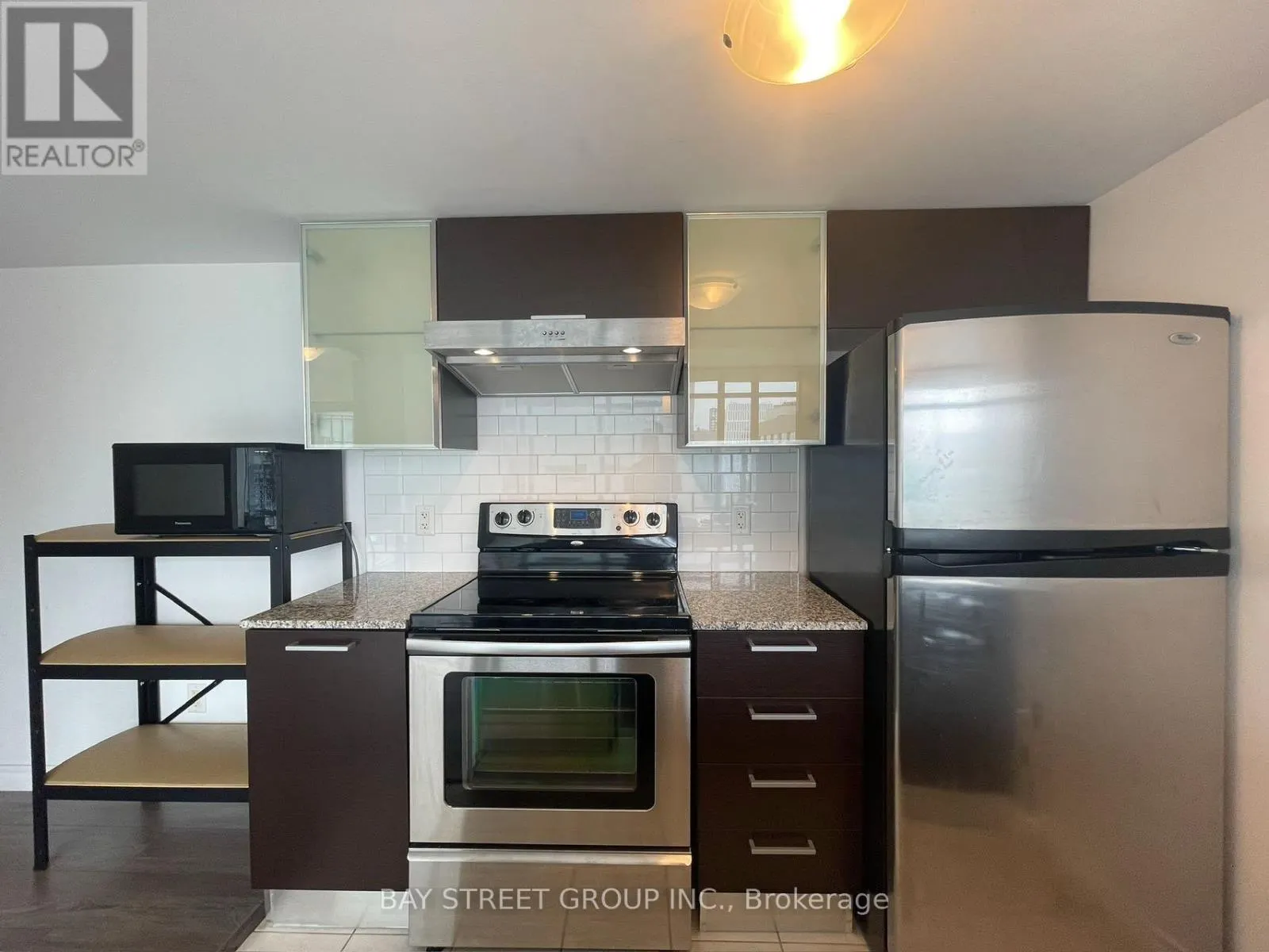 1203 - 38 GRENVILLE STREET