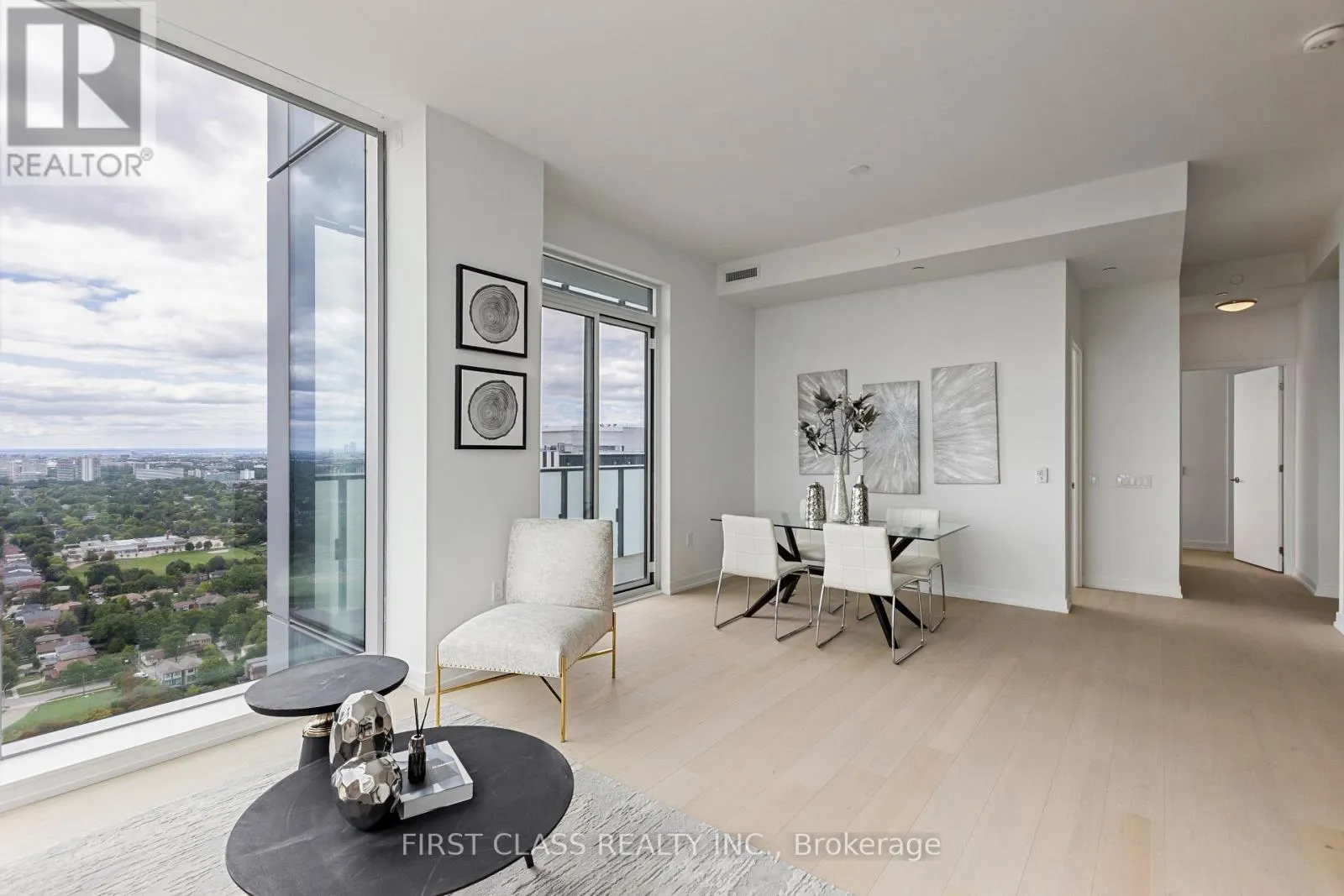 S3504 - 8 OLYMPIC GARDEN DRIVE