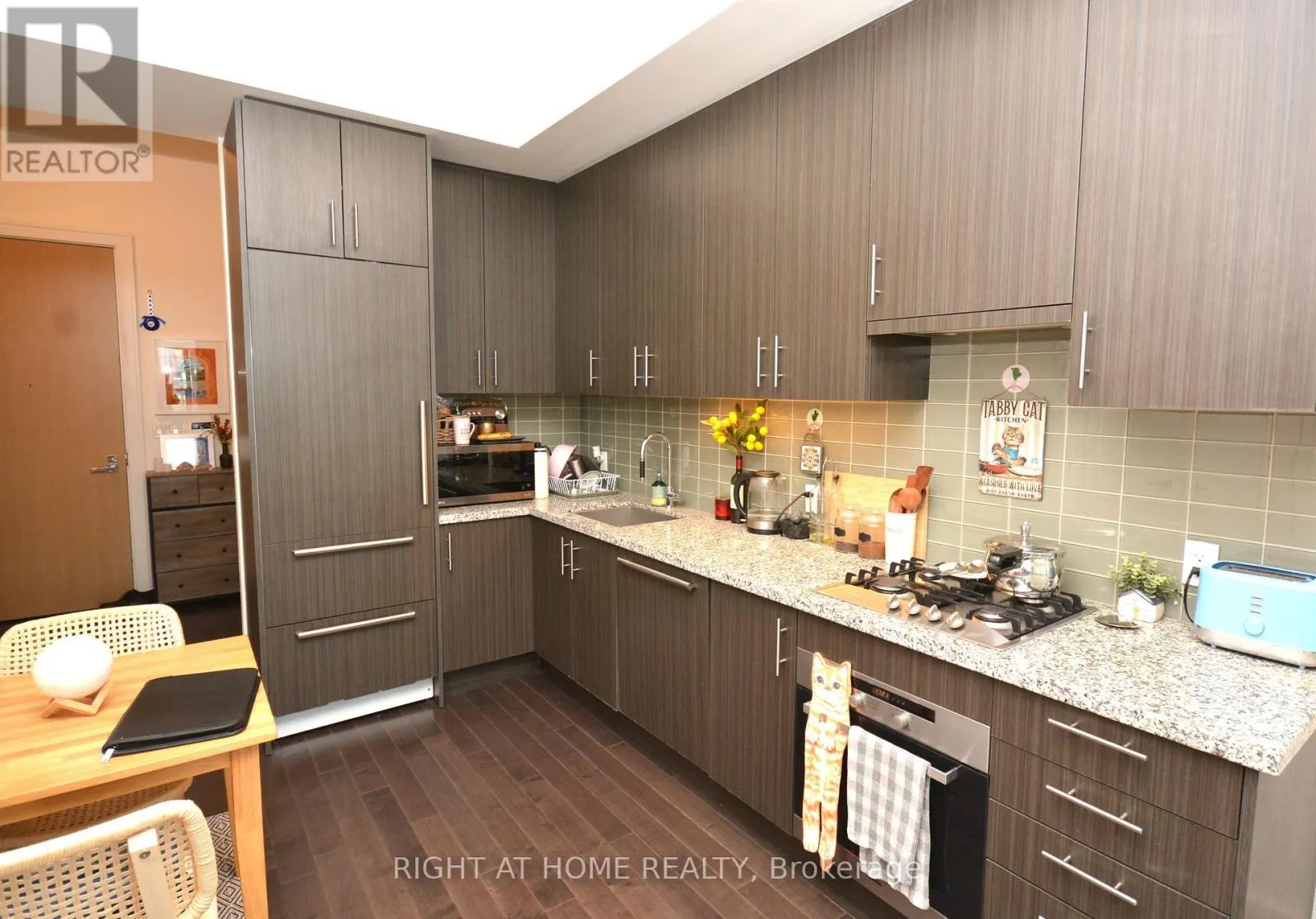1109 - 29 QUEENS QUAY E