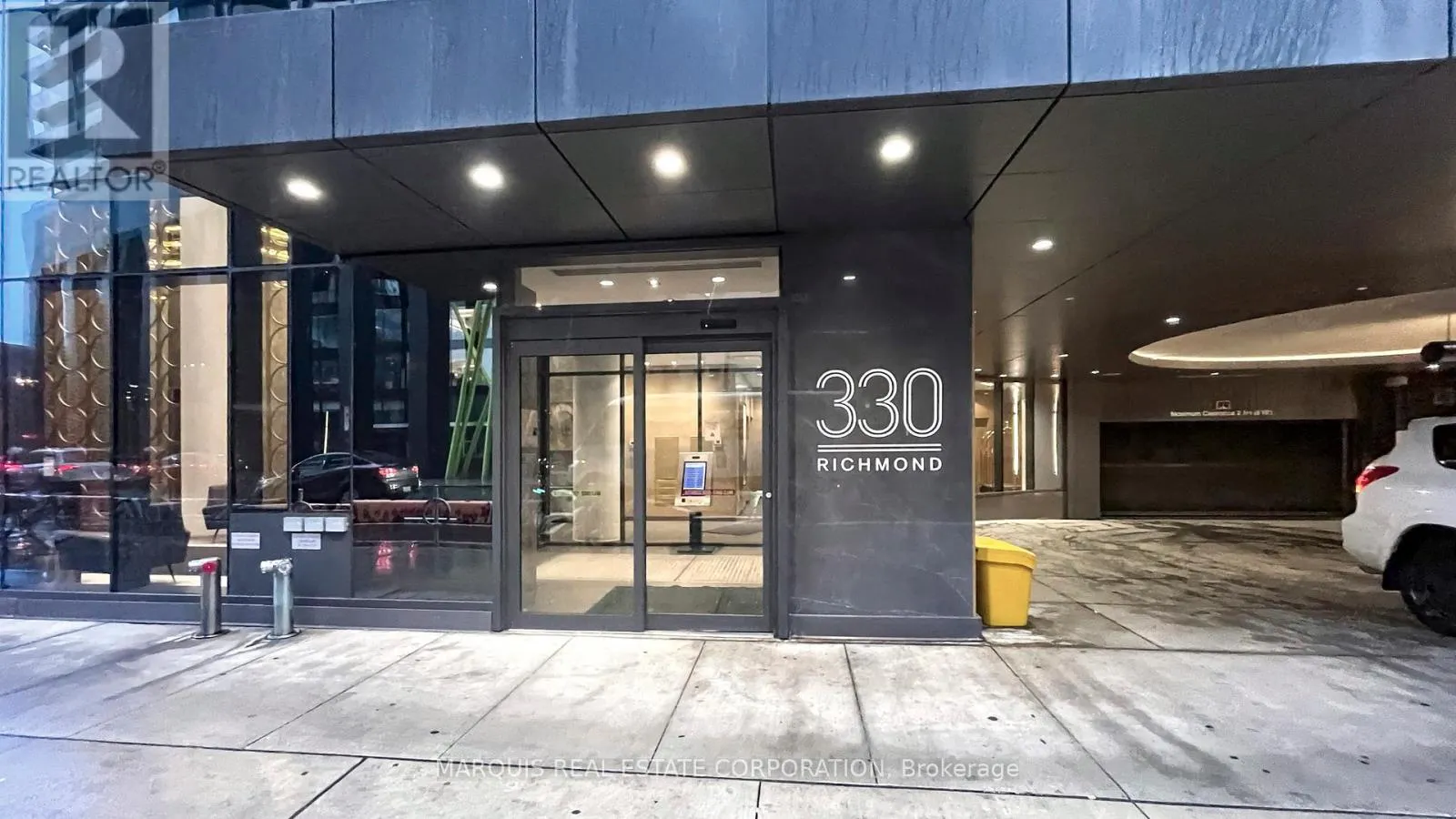 505-MAINBR - 330 RICHMOND STREET W