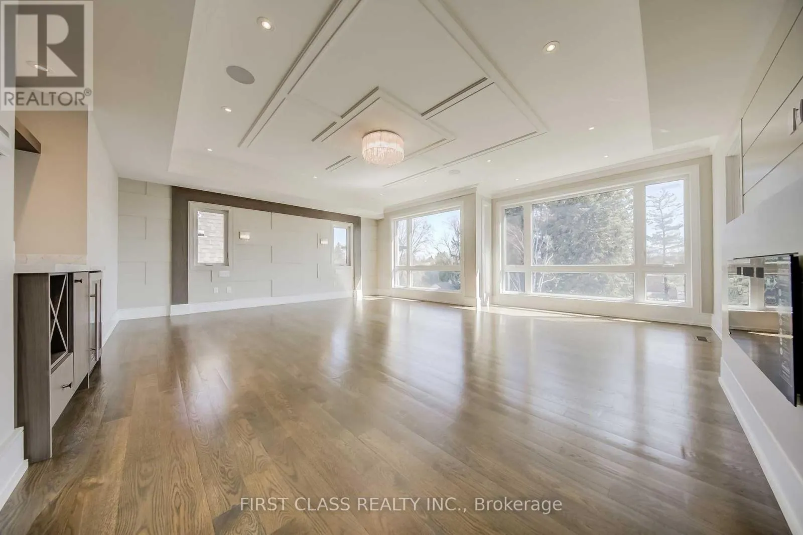 53 NORTHWOOD DRIVE