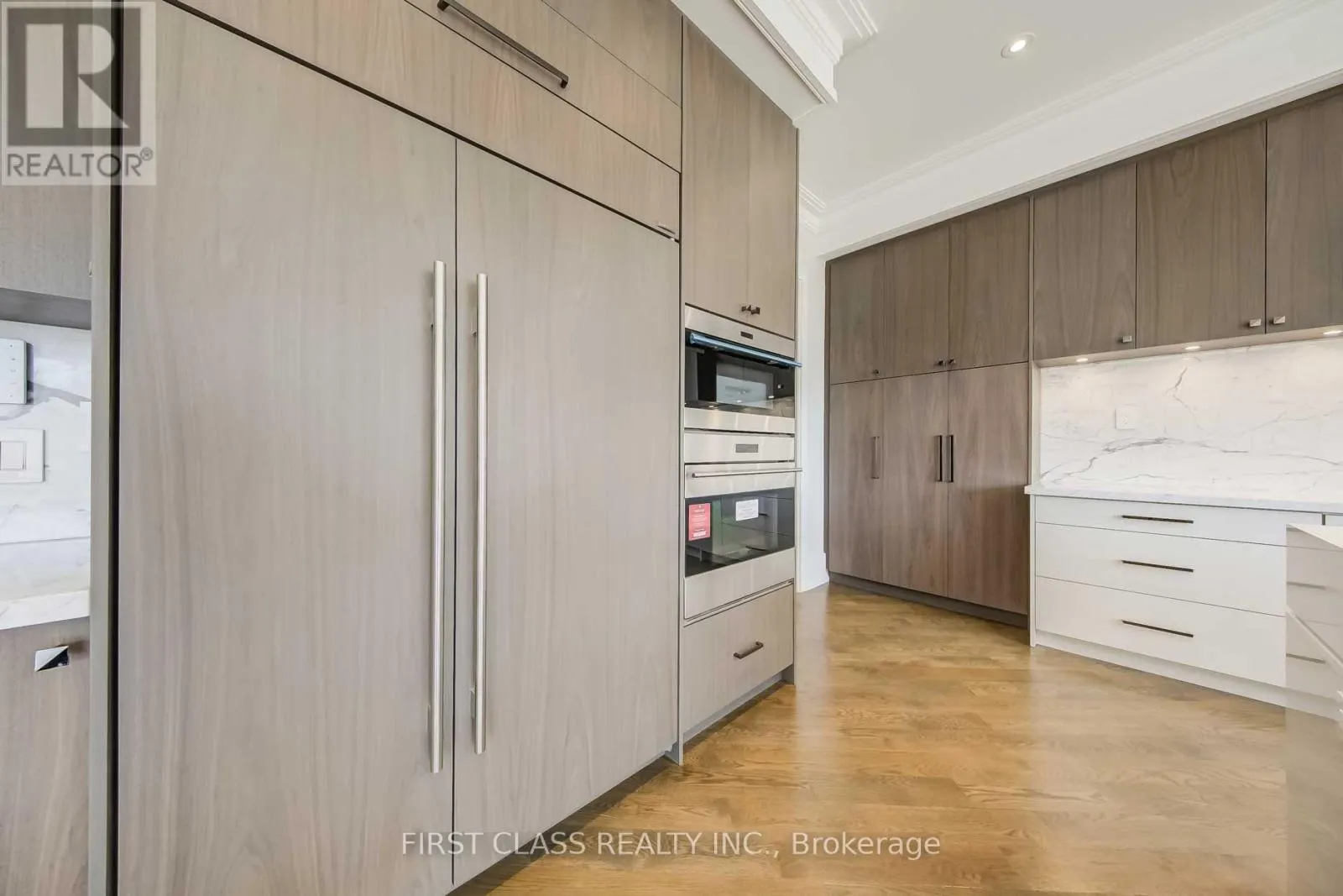 53 NORTHWOOD DRIVE