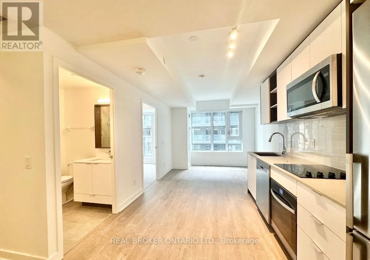 1016 - 543 RICHMOND STREET W