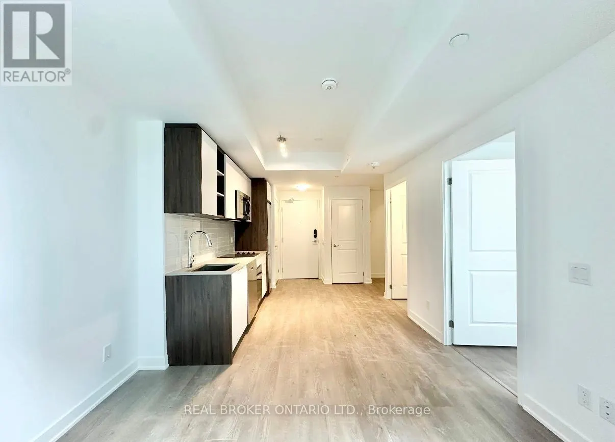 1016 - 543 RICHMOND STREET W