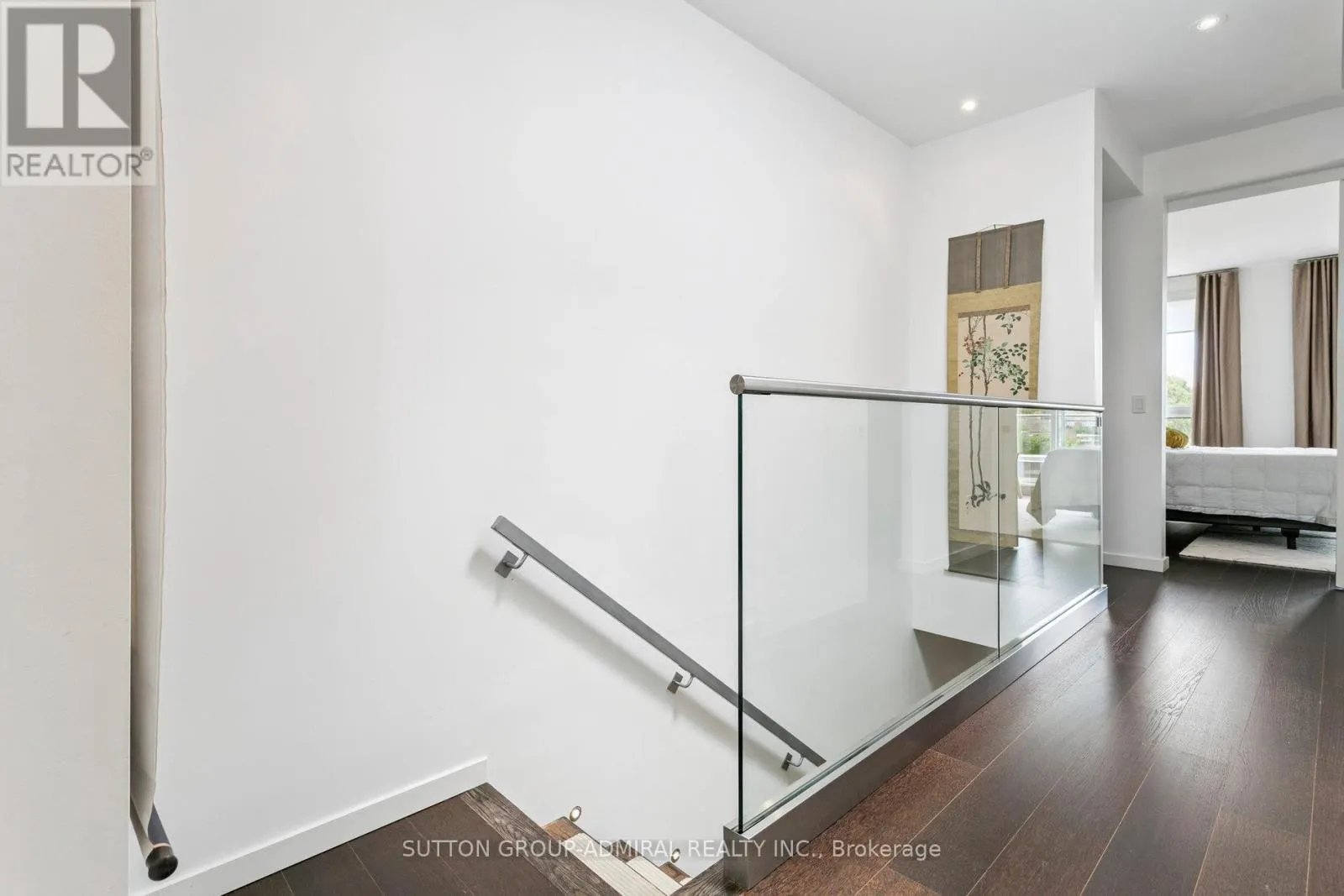 492 SHAW STREET