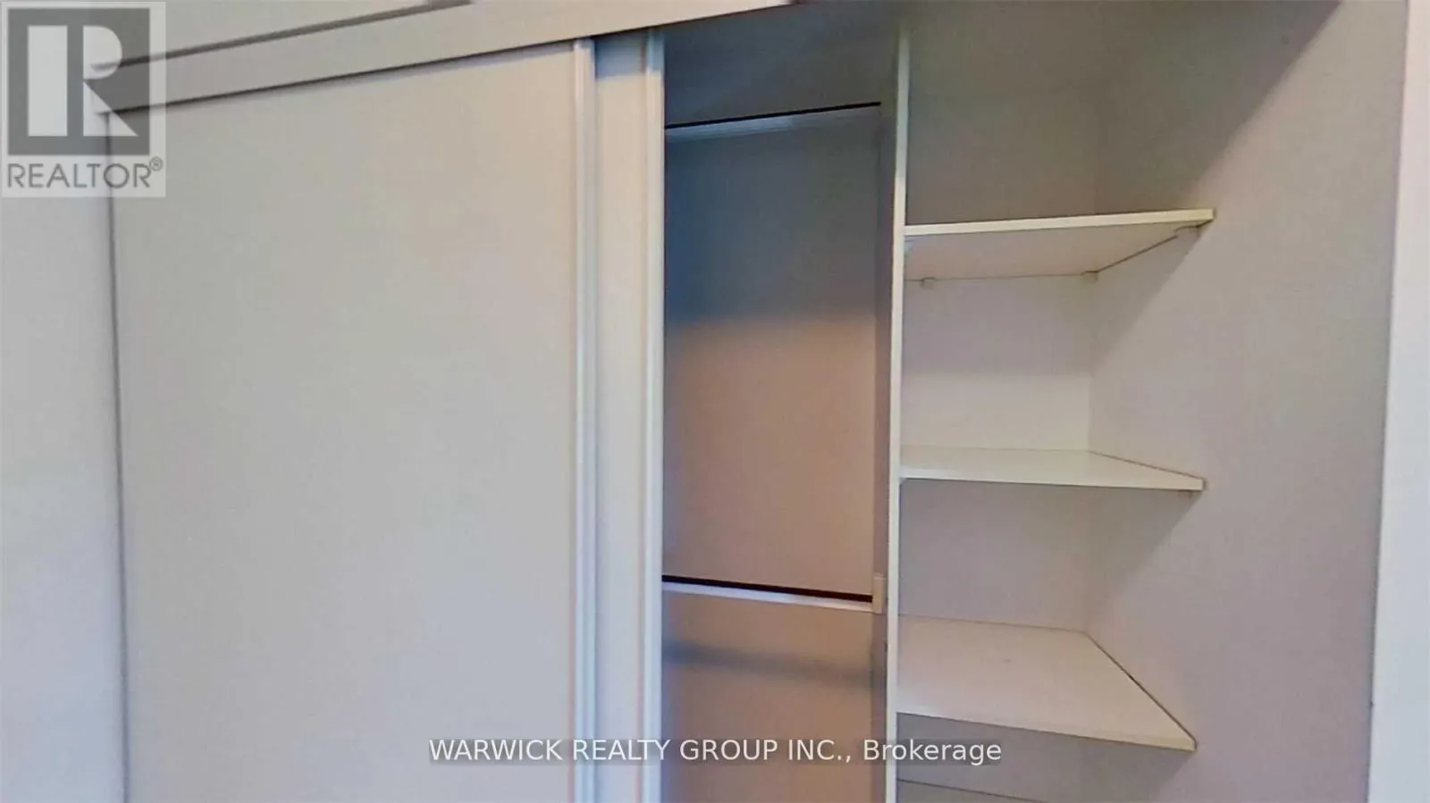 2909 - 2191 YONGE STREET