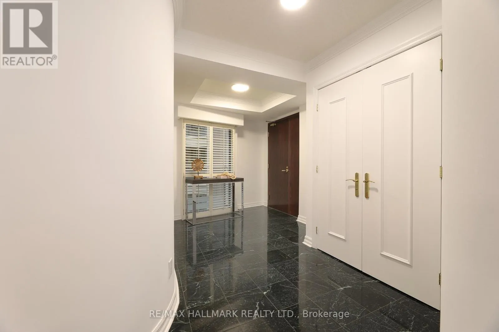 609 - 2727 YONGE STREET