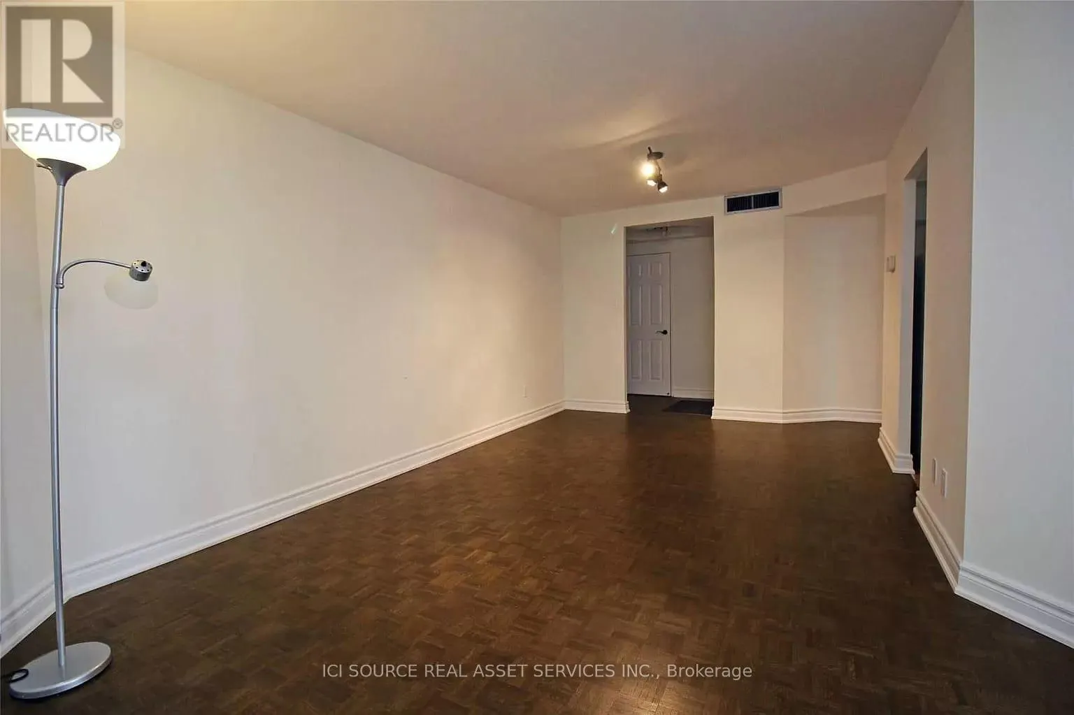 701 - 5795 YONGE STREET