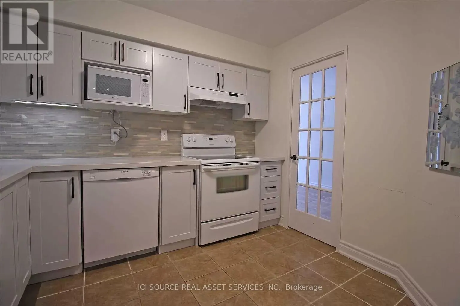 701 - 5795 YONGE STREET