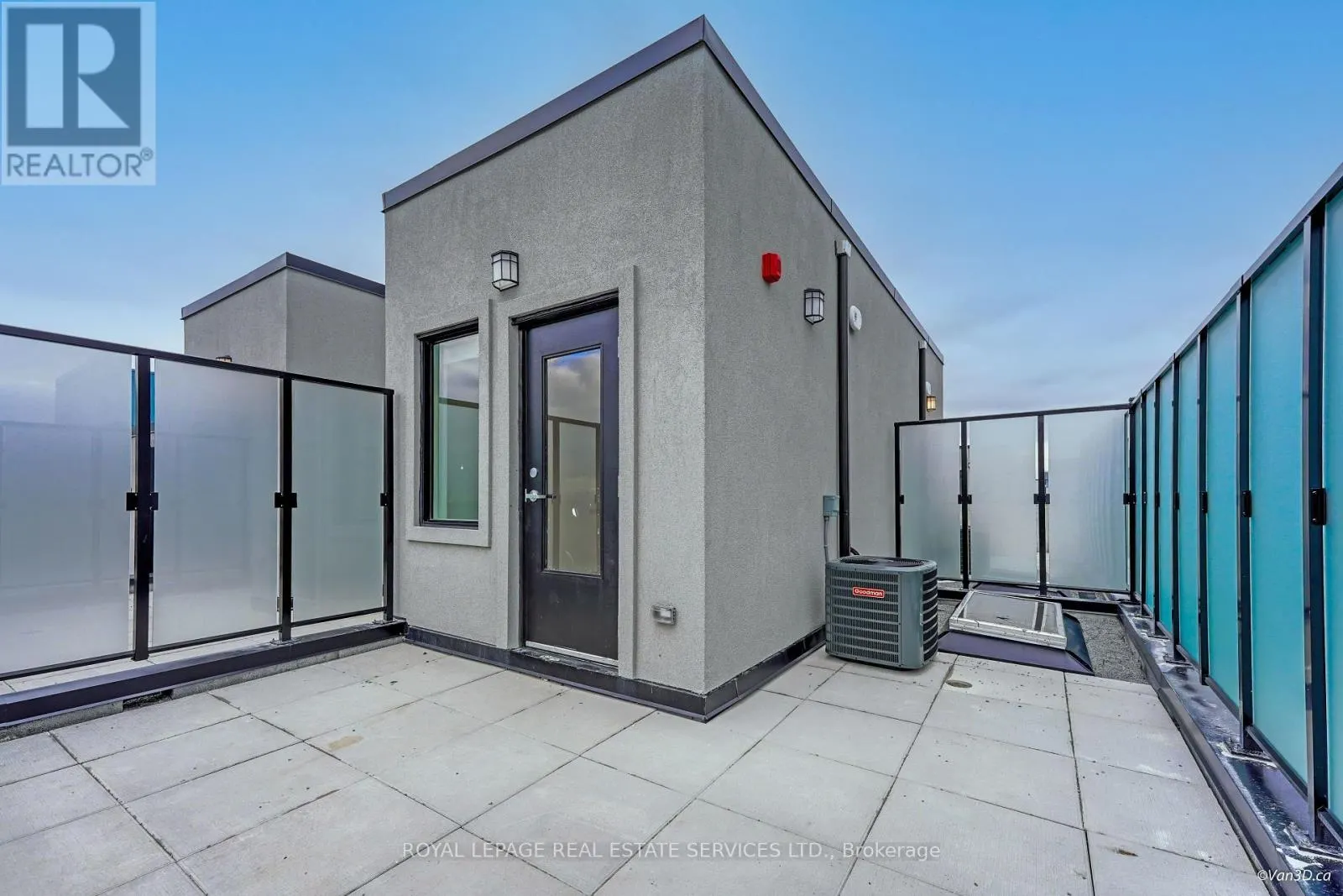 47 - 861 SHEPPARD AVENUE W