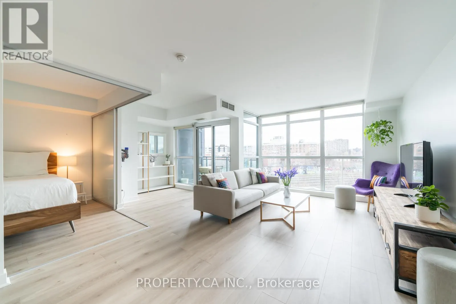 512 - 1171 QUEEN STREET W