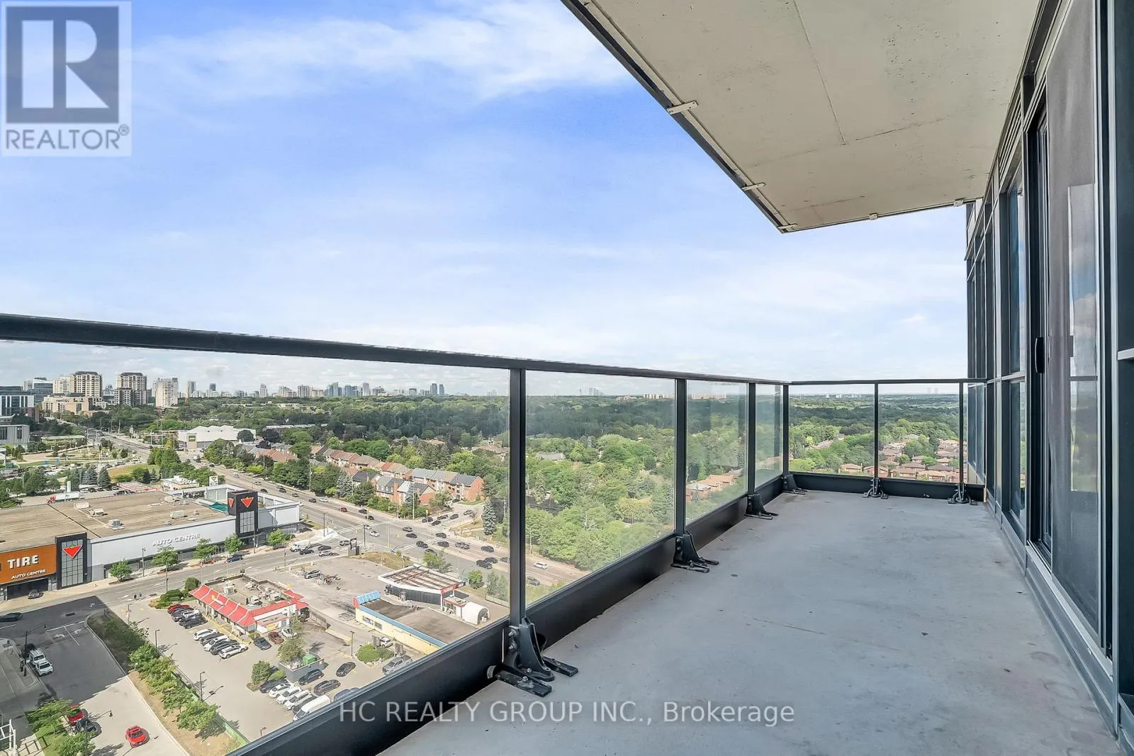 2205 - 33 SINGER COURT