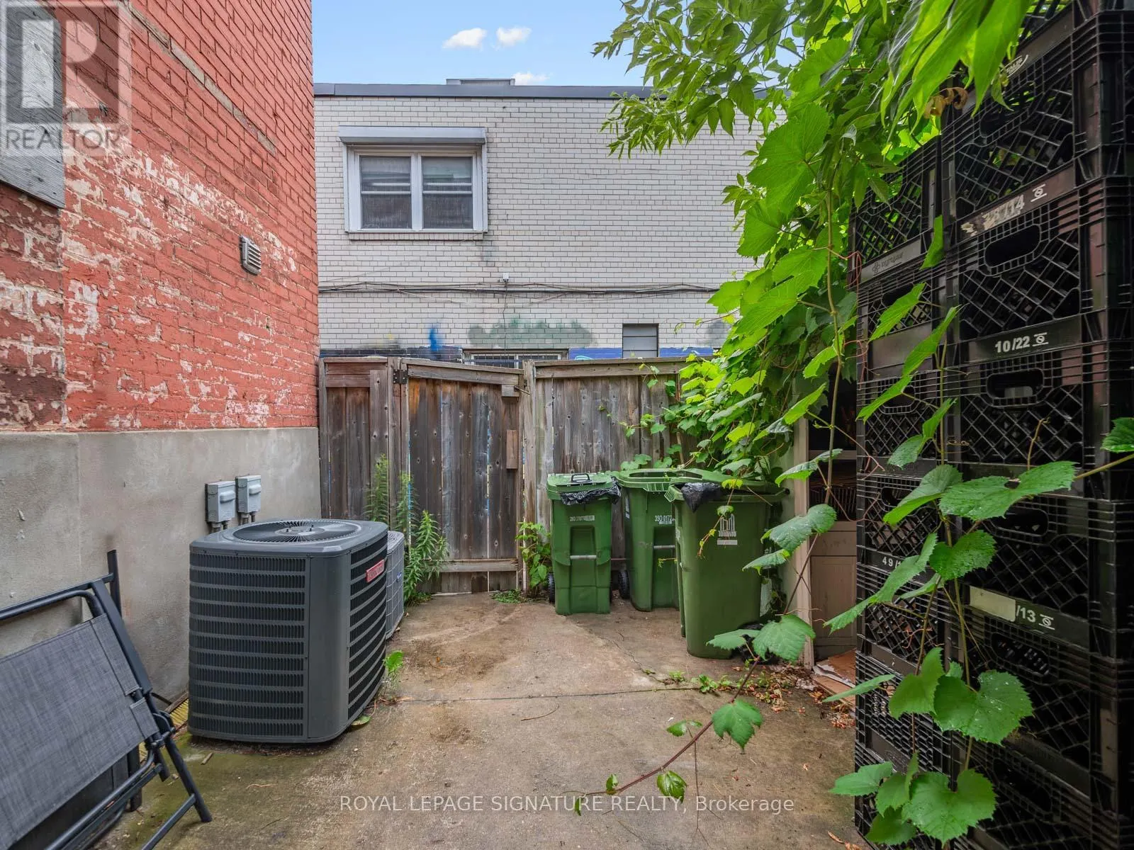 725 DOVERCOURT ROAD