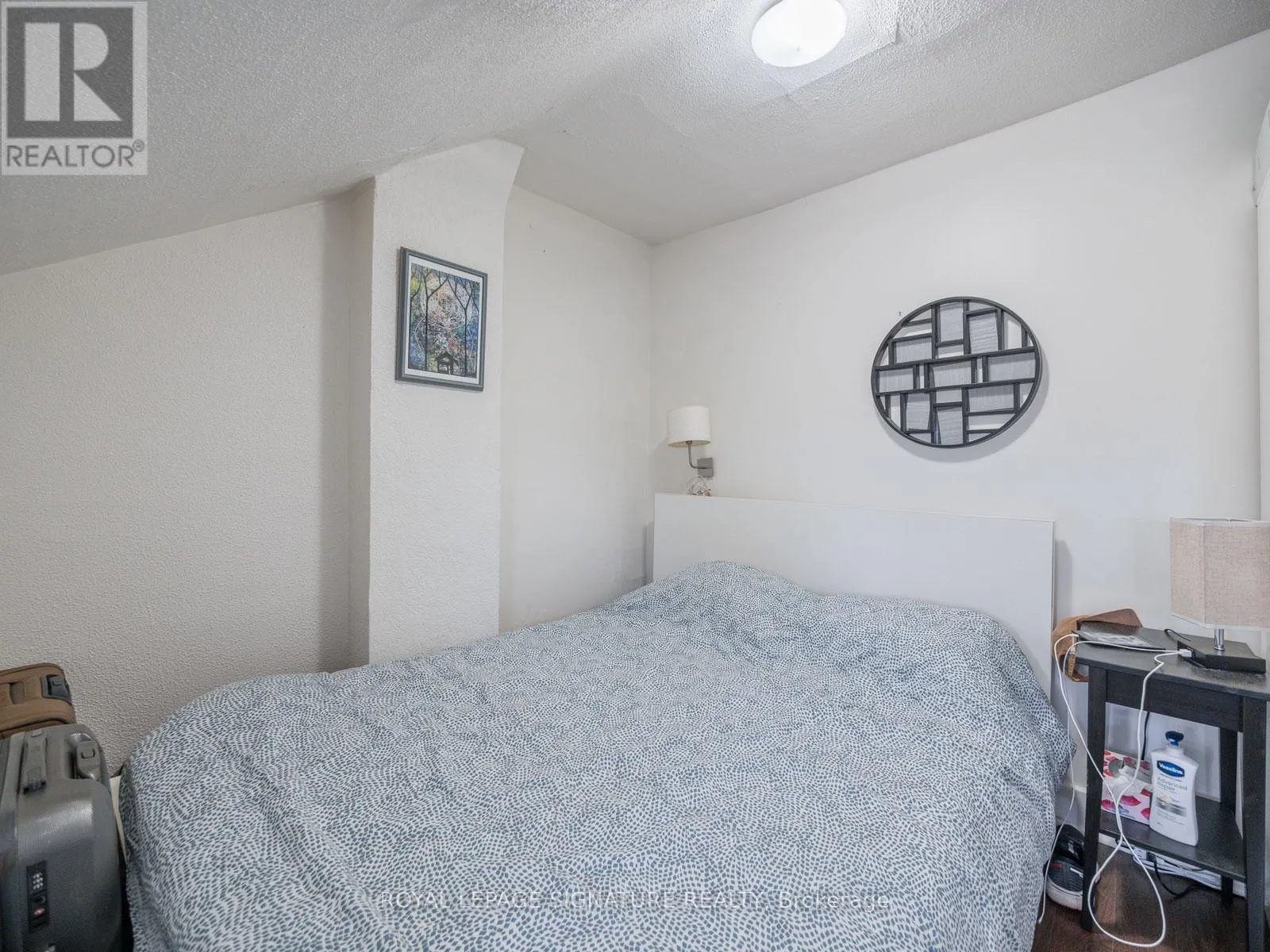725 DOVERCOURT ROAD