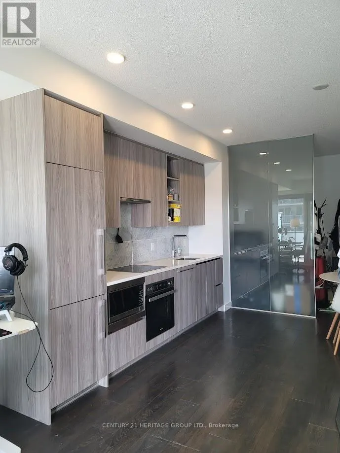 1107 - 85 MCMAHON DRIVE