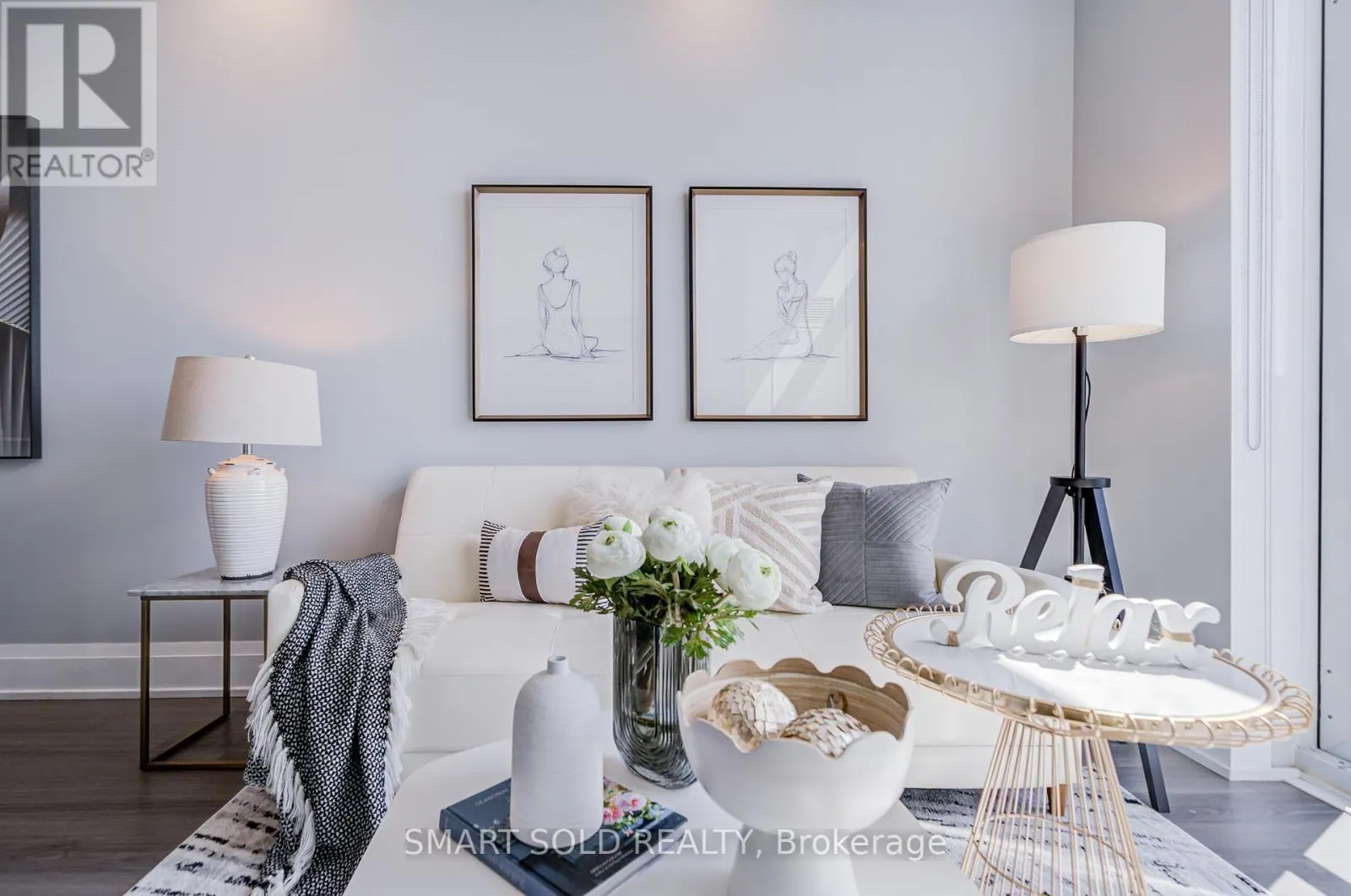 PH02 - 18 GRAYDON HALL DRIVE