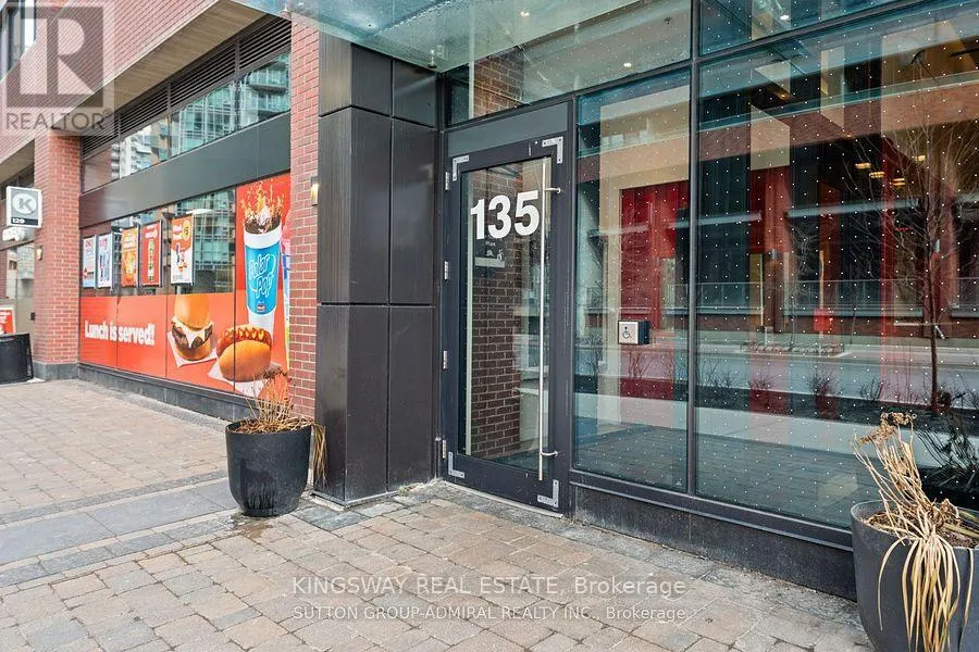 715 - 135 EAST LIBERTY STREET