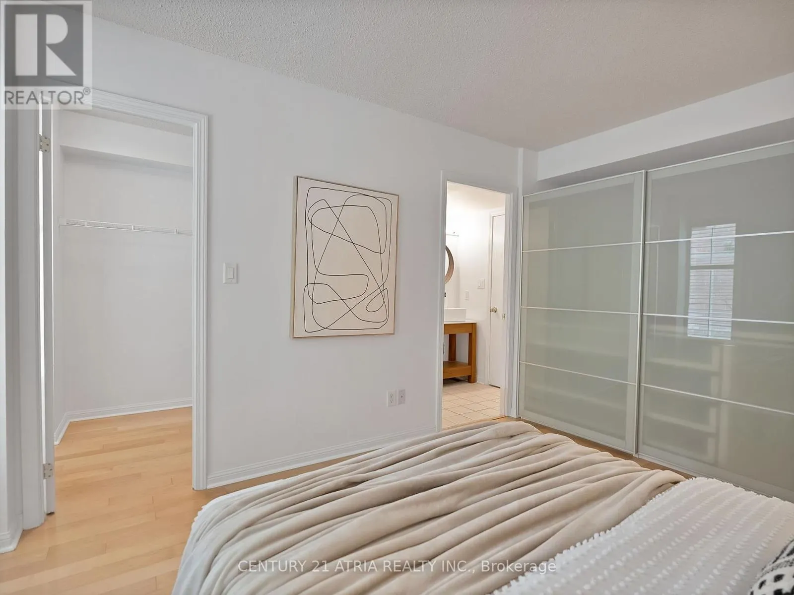 1106 - 5 EVERSON DRIVE