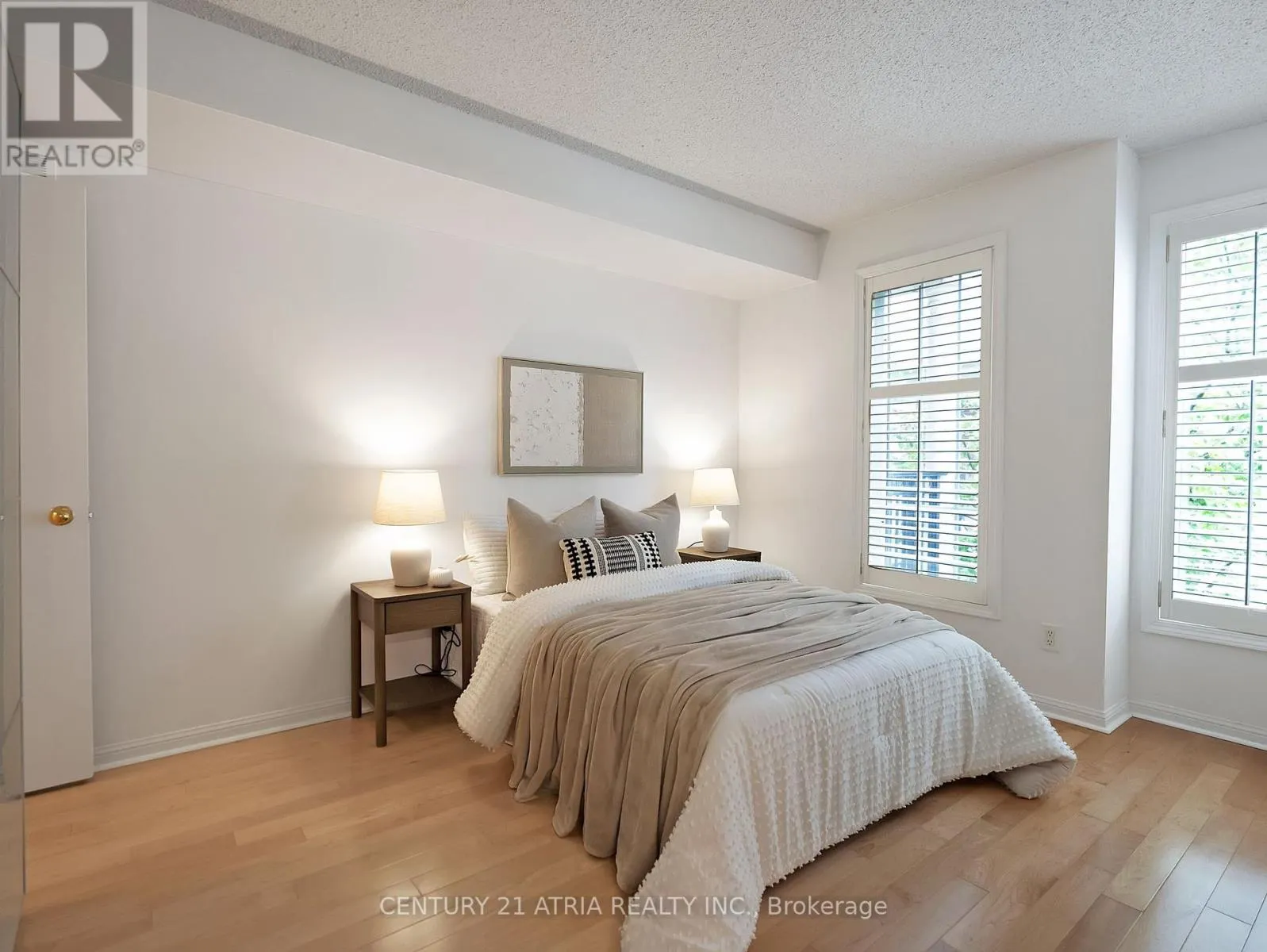 1106 - 5 EVERSON DRIVE