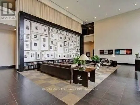 1206 - 438 KING STREET W