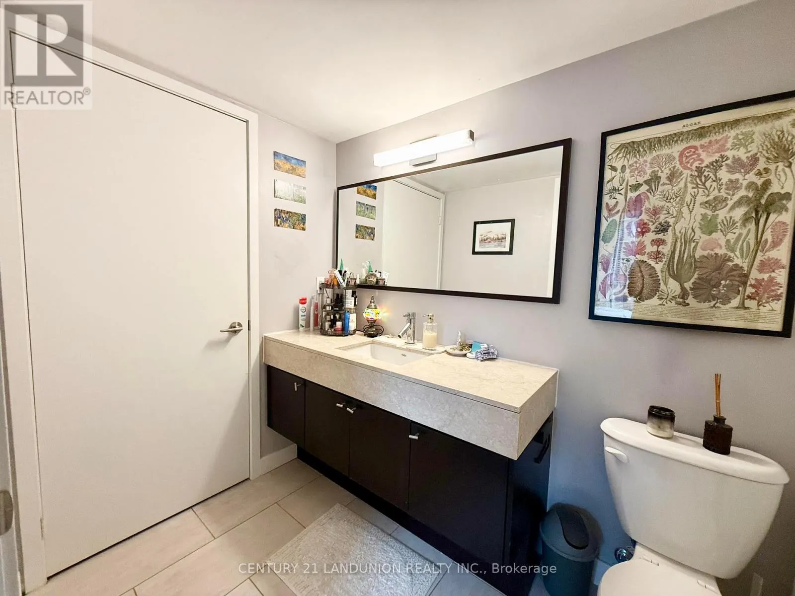 1505 - 126 SIMCOE STREET
