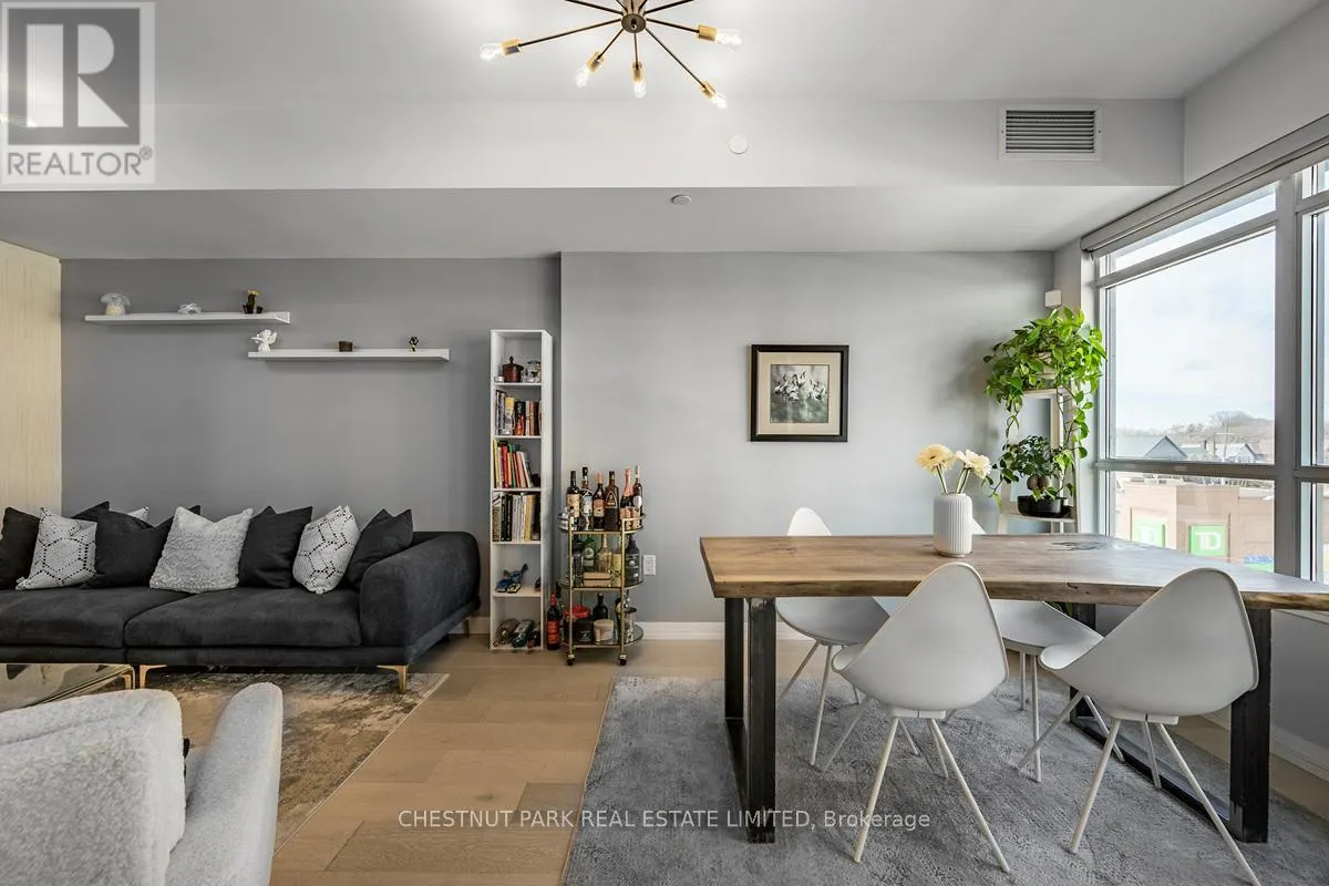 304 - 835 ST. CLAIR AVENUE W