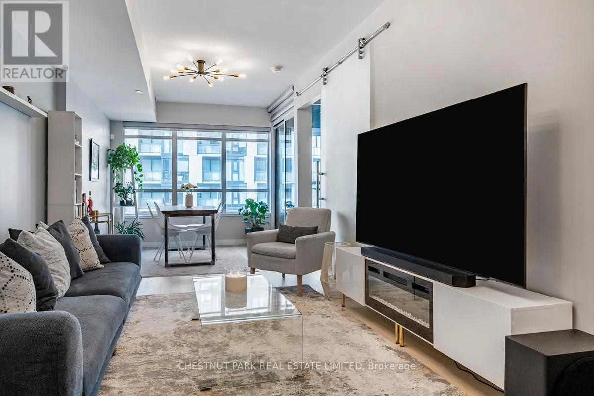 304 - 835 ST. CLAIR AVENUE W