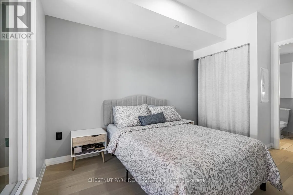 304 - 835 ST. CLAIR AVENUE W