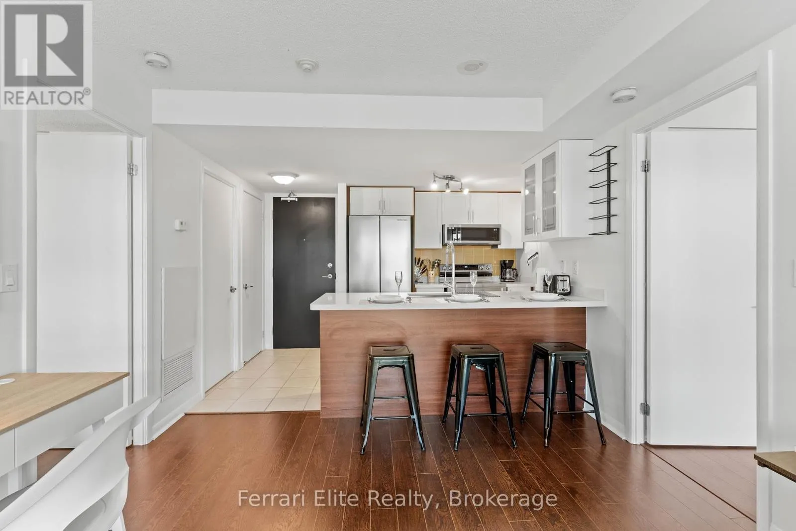 427 - 231 FORT YORK BOULEVARD