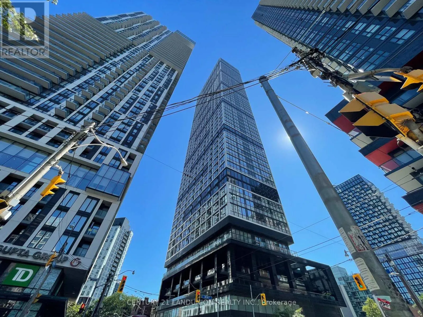 2905 - 181 DUNDAS STREET E