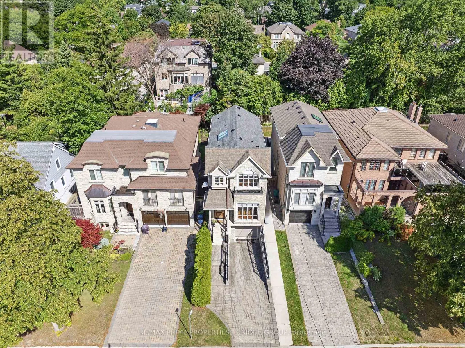 276 GREENFIELD AVENUE