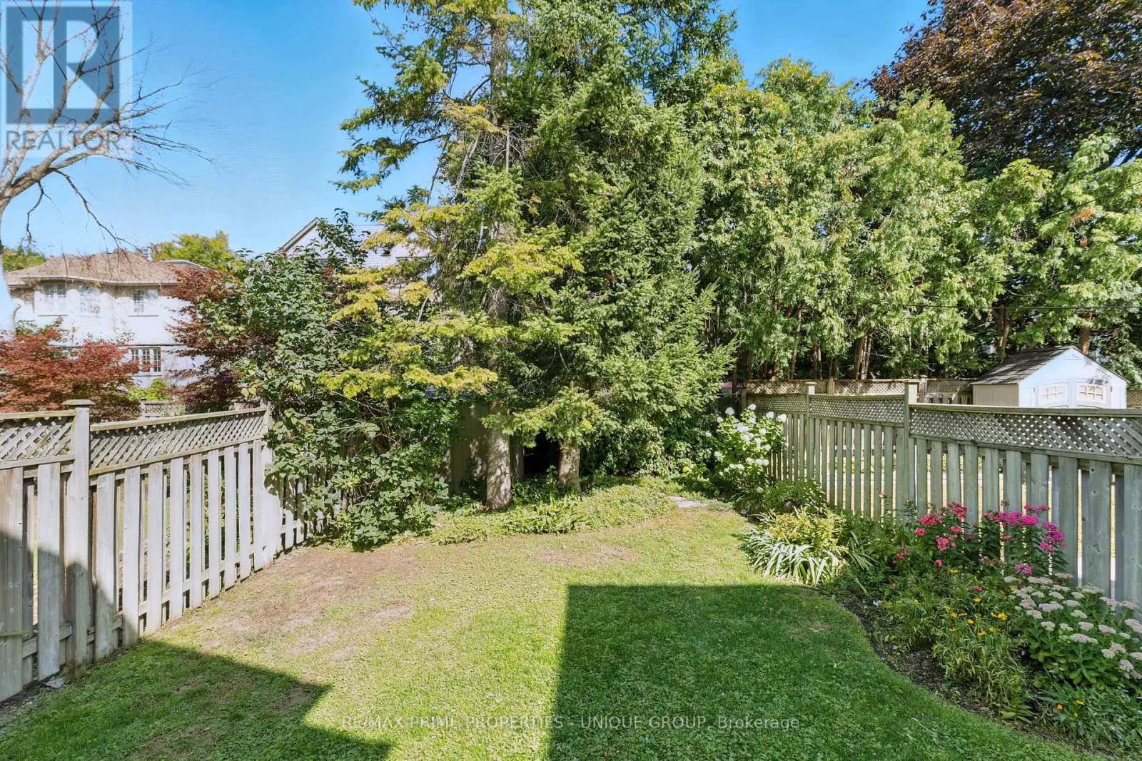 276 GREENFIELD AVENUE