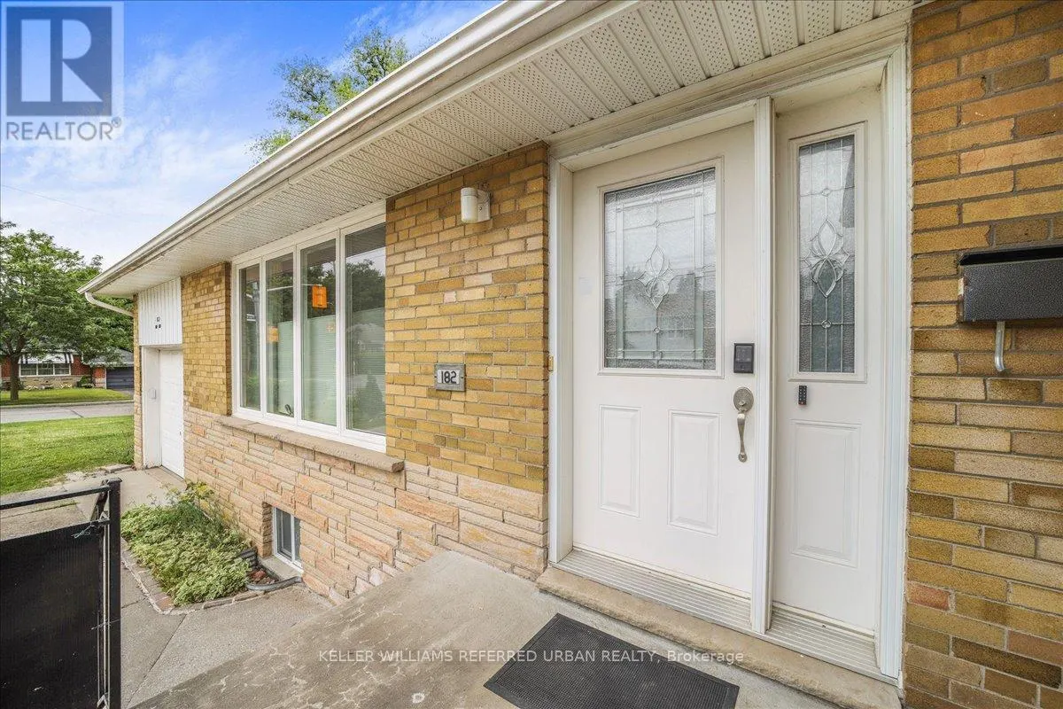 182 PARK HOME AVENUE